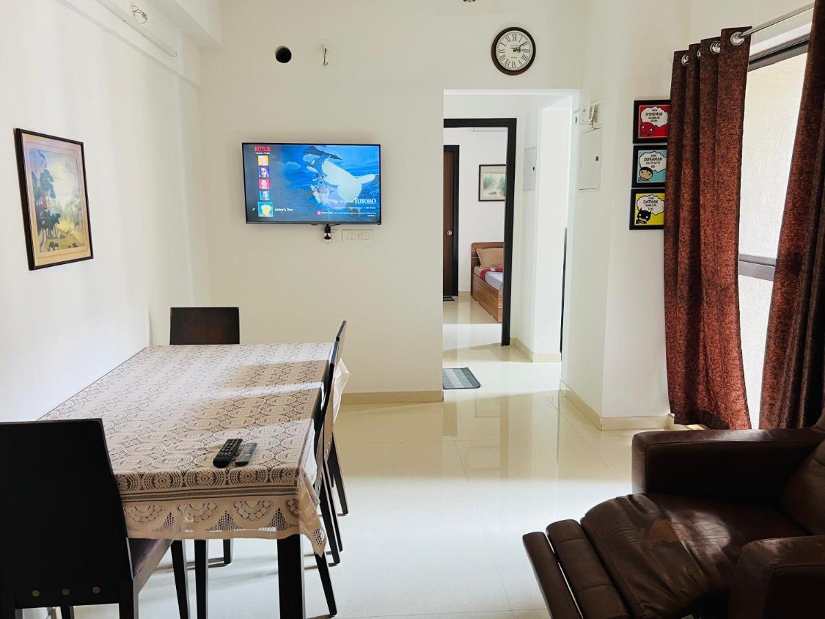 Lovely Couple Friendly Space To Chill And Netflix Apartment Thane Exterior photo